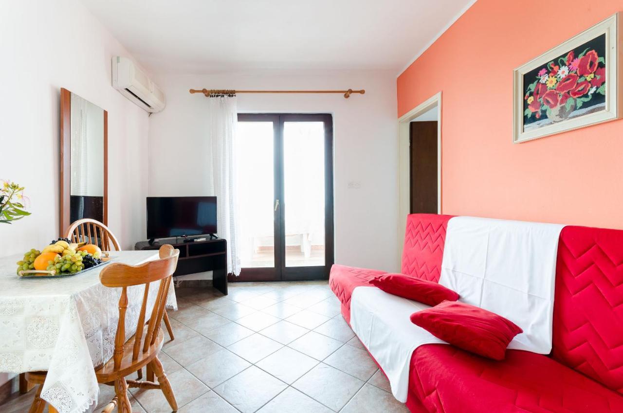 Apartments Sime Lopar Cameră foto